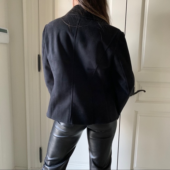 90s Vintage Black Suede Jacket - Picture 3 of 7